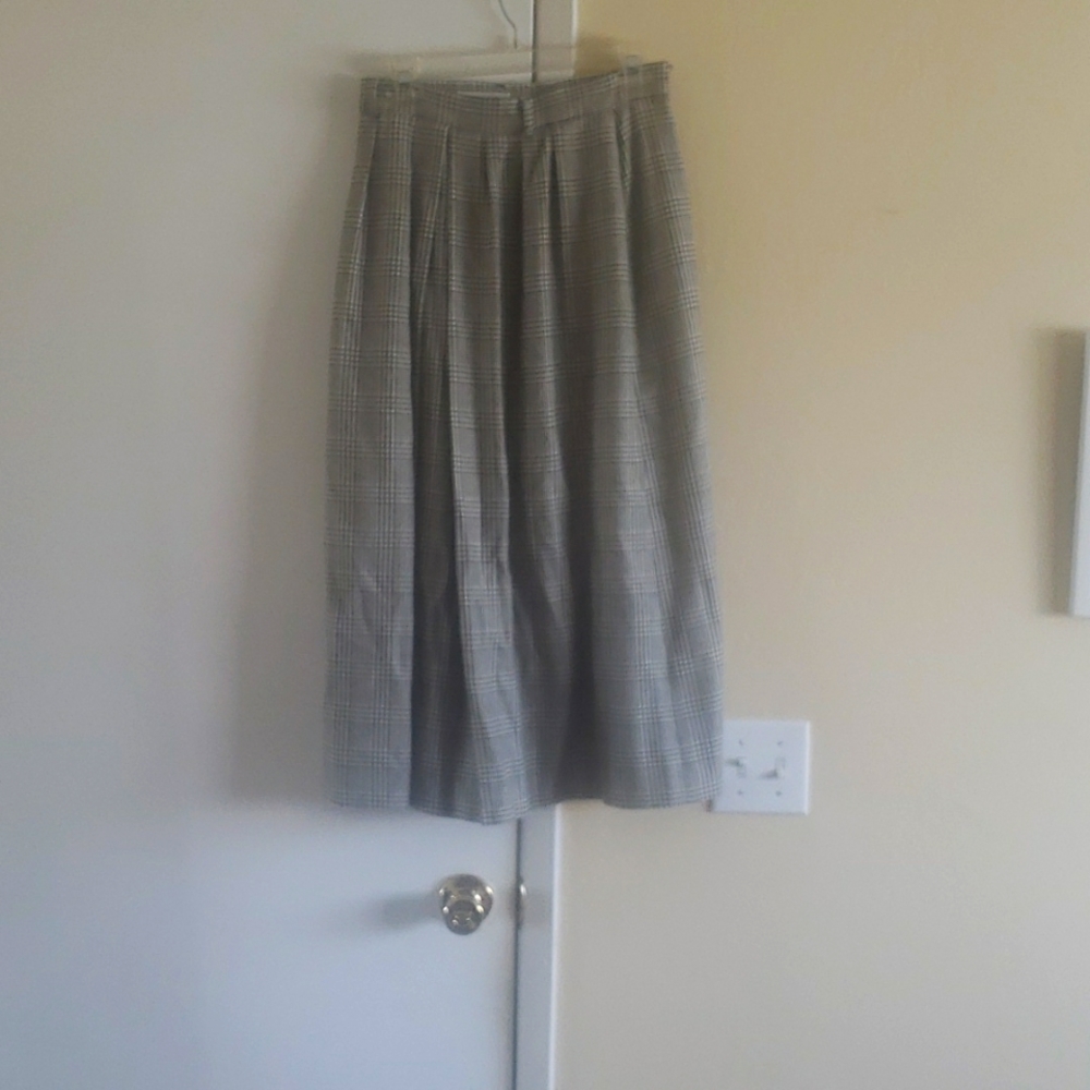 Gray vintage skirt